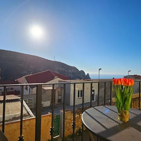 Sunset Apartment *